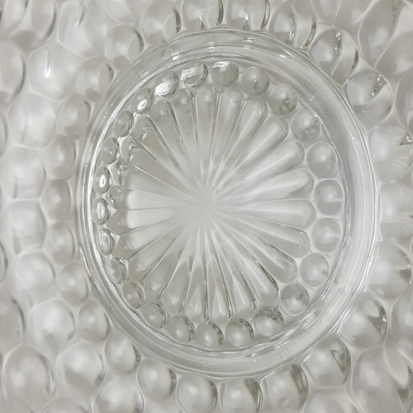 Anchor Hocking Fire King Bubble Dinner Plates - Picture 12 of 13